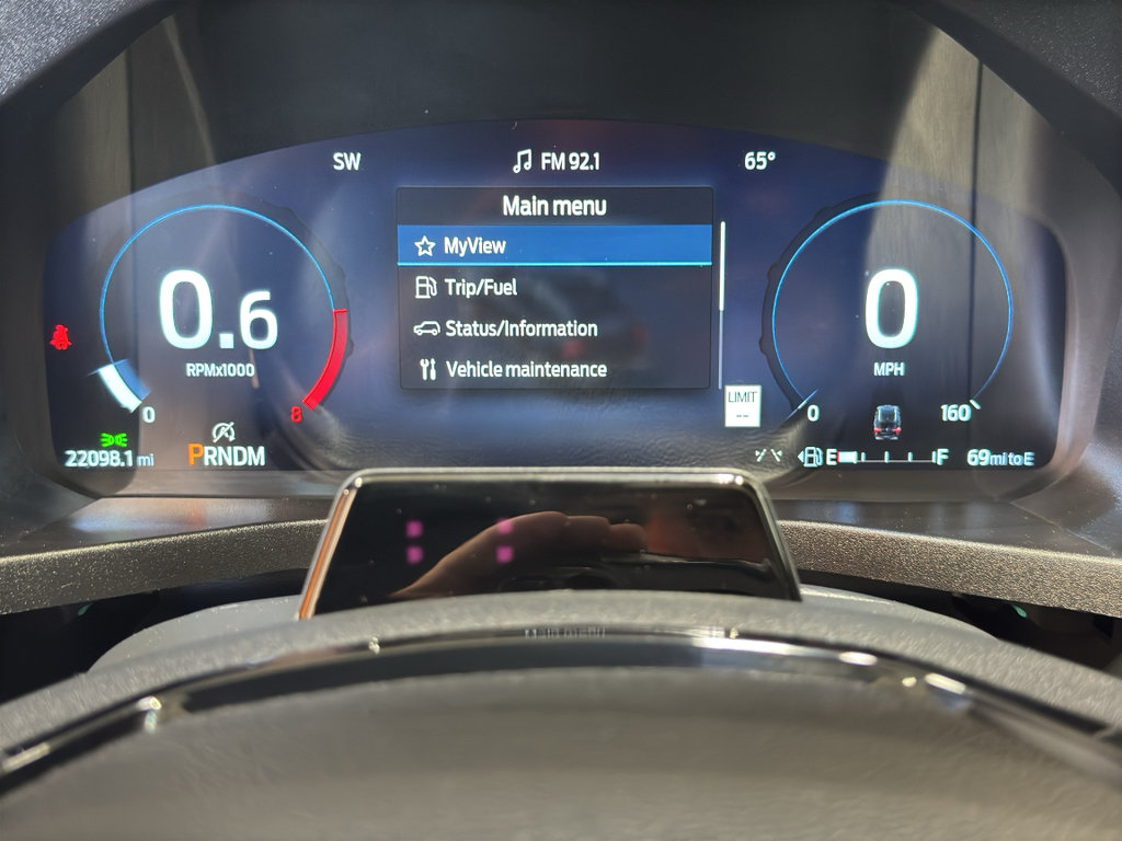 Used 2025 Ford Explorer ST AWD/4WD image 30
