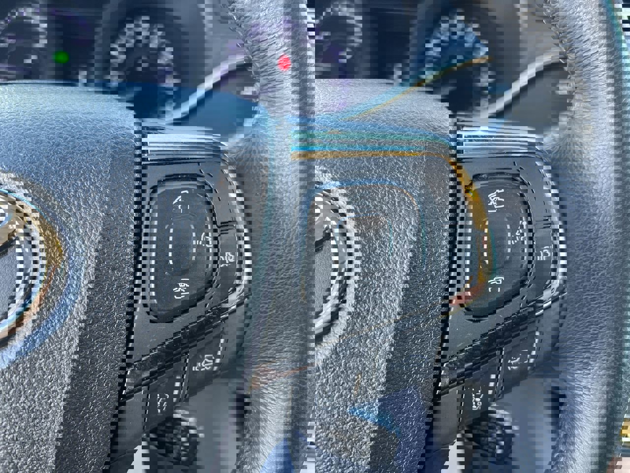 Used 2018 Toyota Avalon XLE Plus image 20