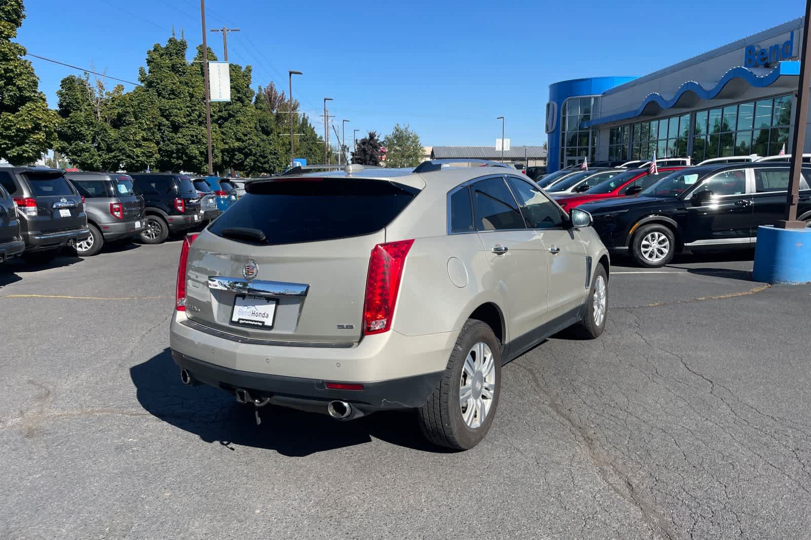 Used 2016 Cadillac SRX Luxury AWD/4WD image 5