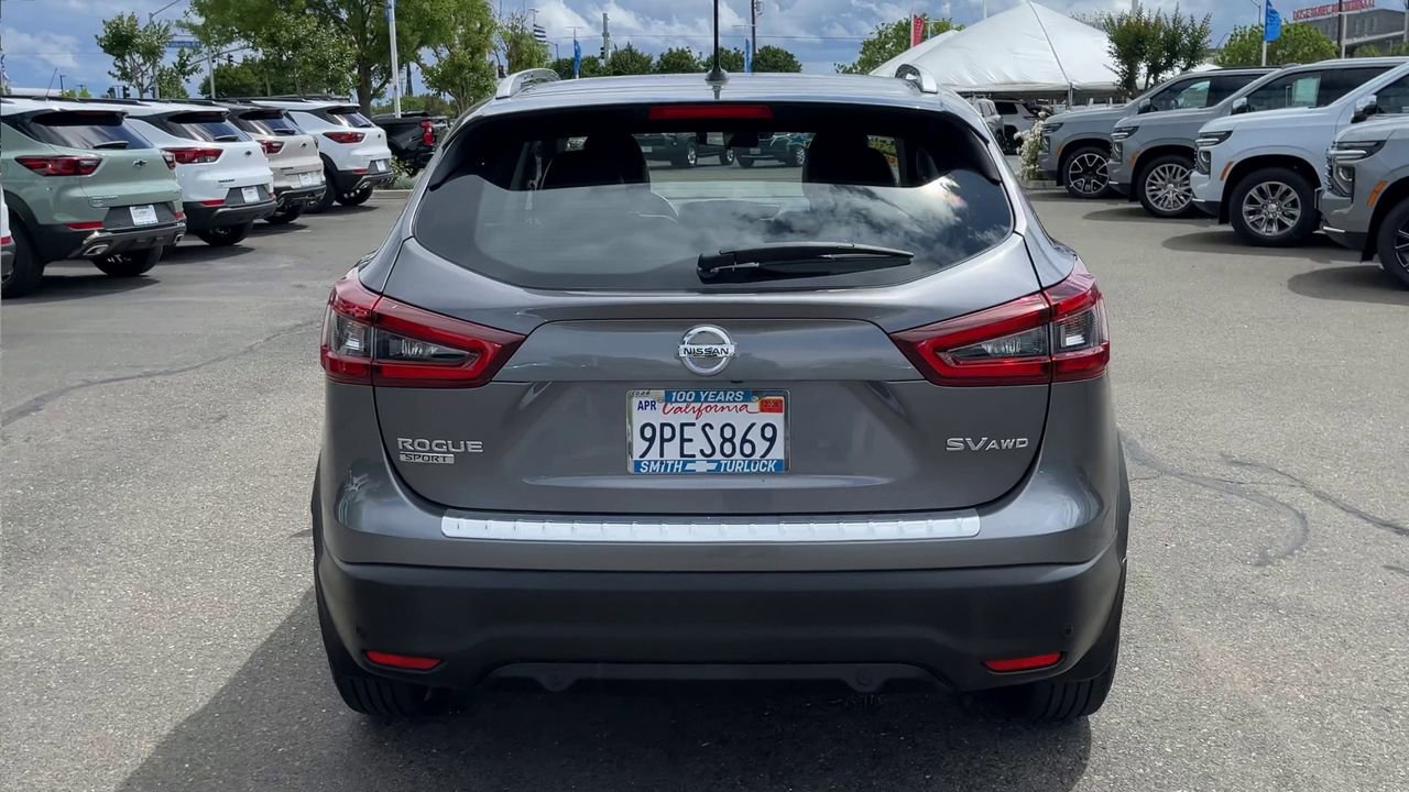 Used 2022 Nissan Rogue Sport SV w/ Technology Package AWD/4WD image 6