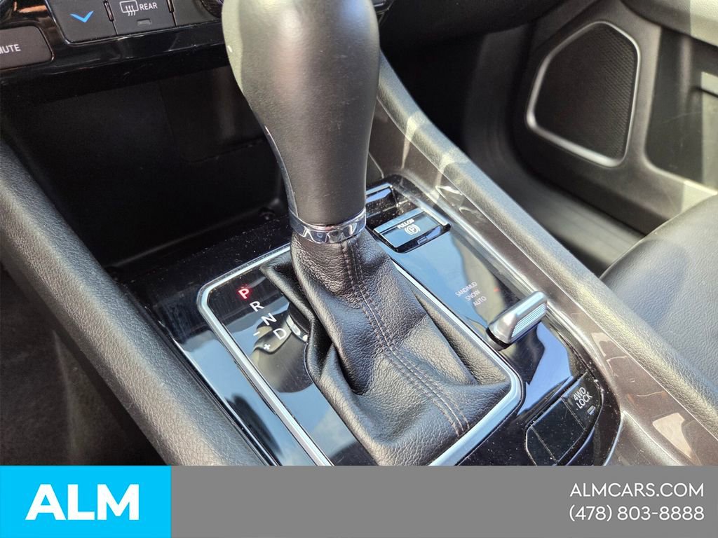 Used 2024 Jeep Compass Latitude image 23