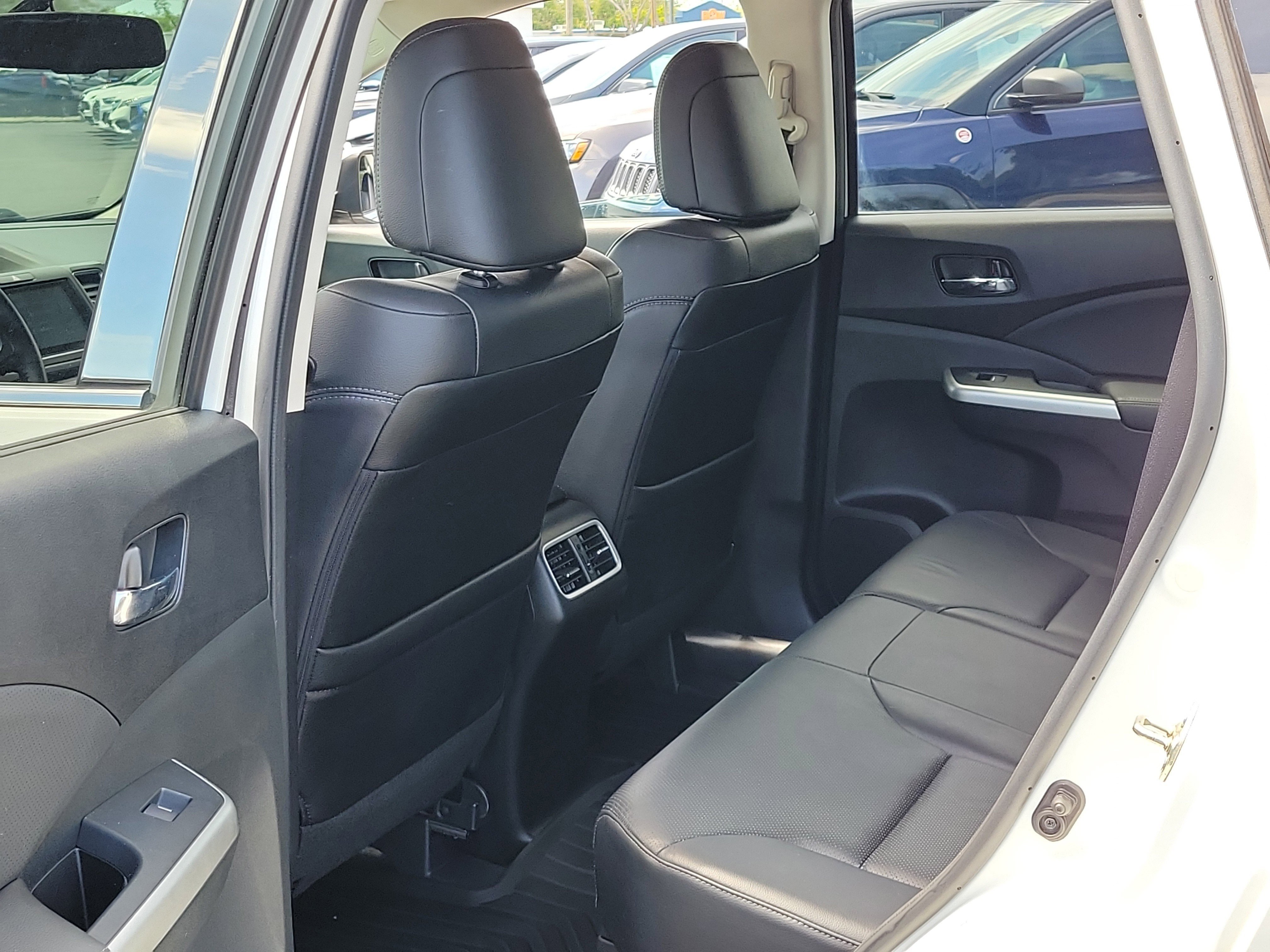 Used 2015 Honda CR-V EX-L image 14