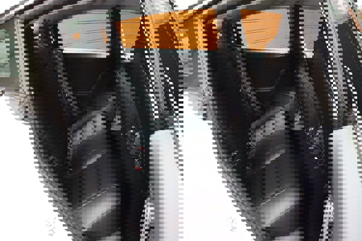 Used 2023 Tesla Model 3 Standard Range image 61