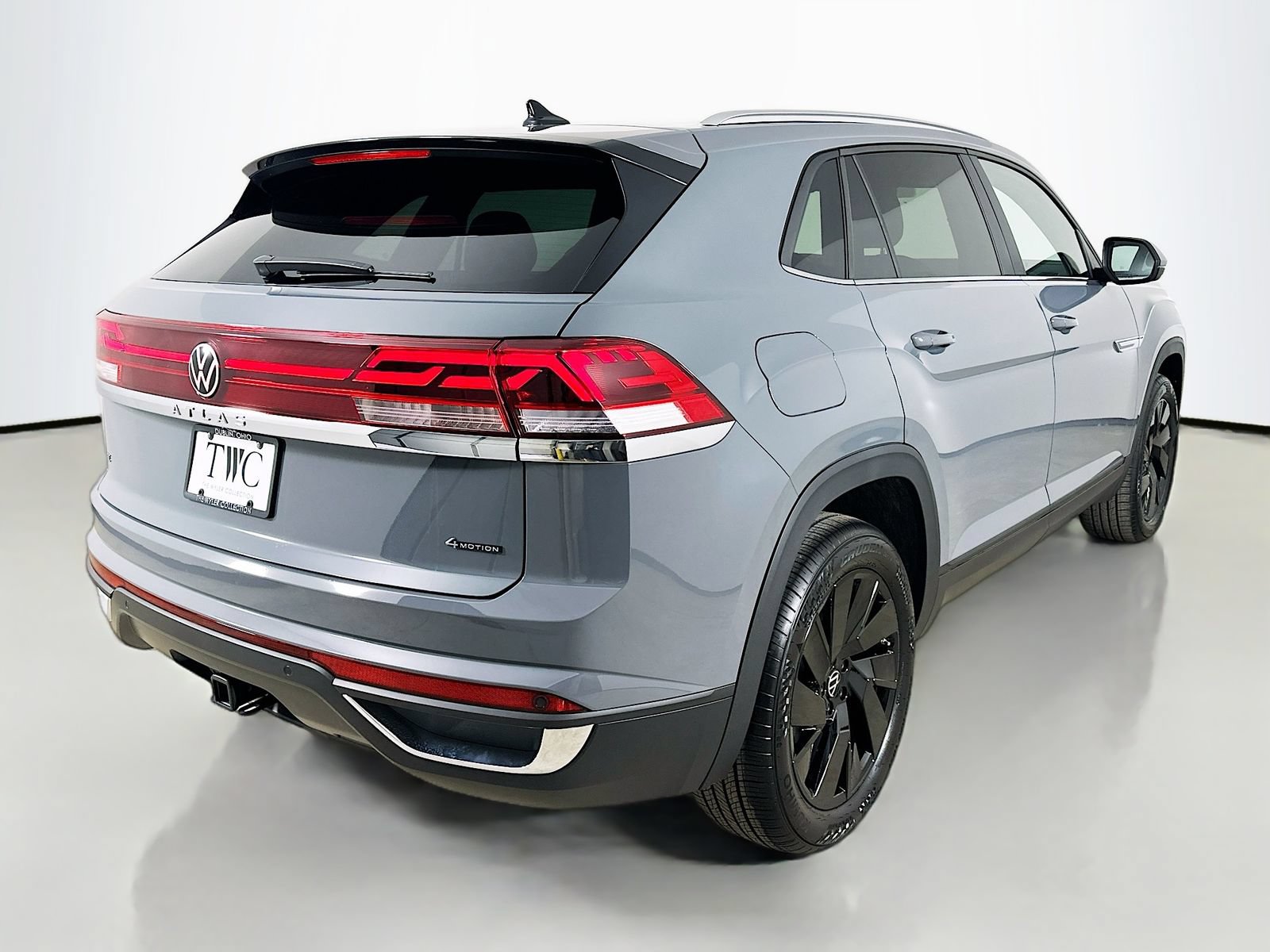 New 2026 Volkswagen Atlas Cross Sport SE AWD/4WD image 5