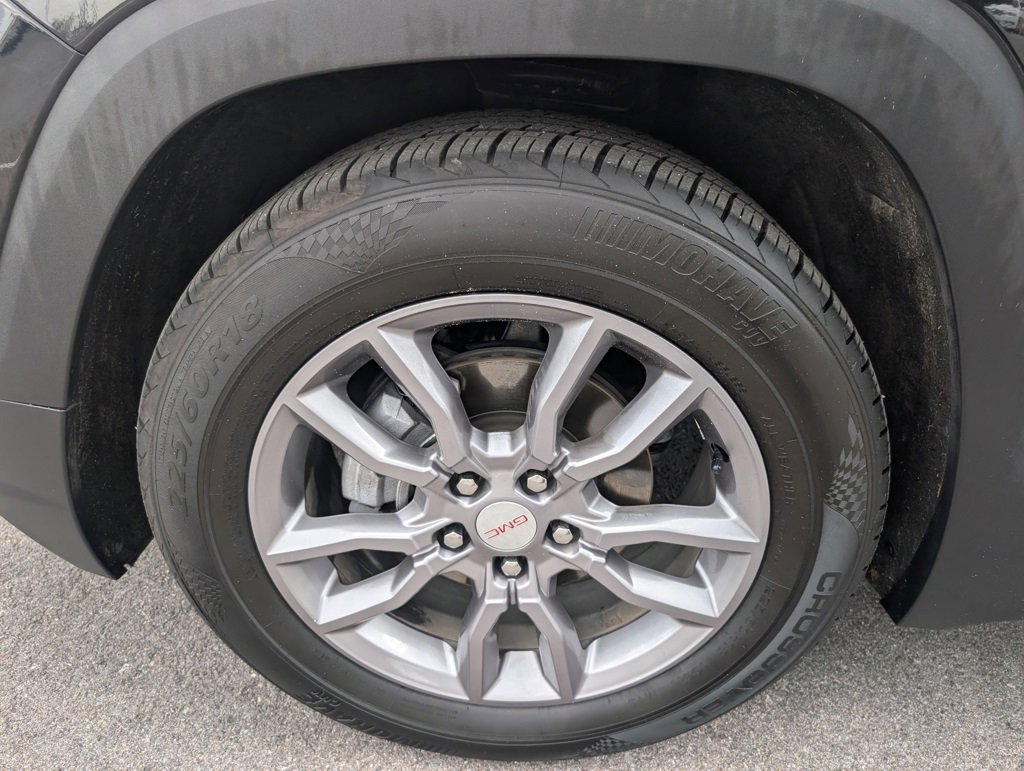 Certified 2024 GMC Terrain SLT image 23