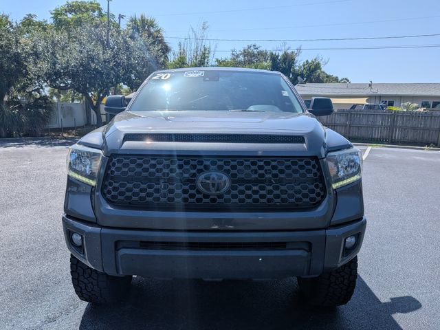 Used 2020 Toyota Tundra SR5 w/ SR5 Upgrade Package AWD/4WD image 9