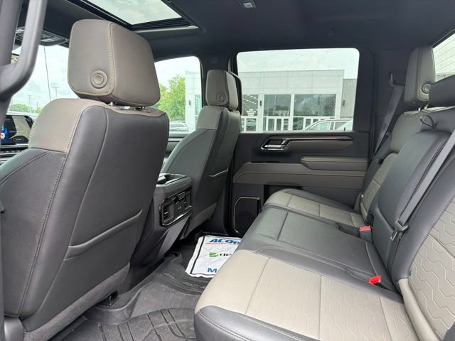 Used 2024 Chevrolet Silverado 2500 ZR2 w/ Technology Package AWD/4WD image 41