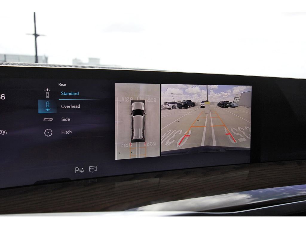 Used 2025 Cadillac Escalade Sport Platinum w/ LPO, ONYX Package image 18