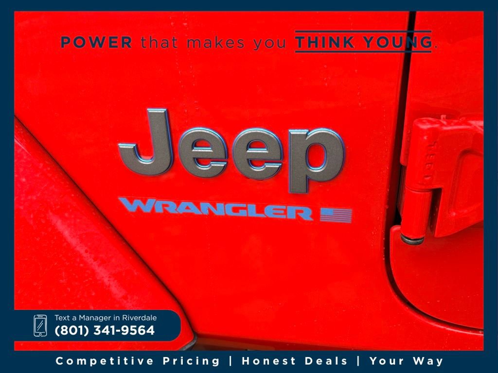 Used 2024 Jeep Wrangler Unlimited w/ LED Headlamp & Fog Lamp Group image 11