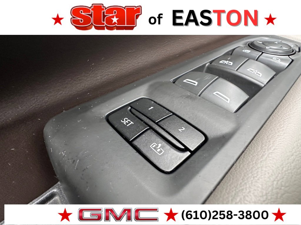 Used 2021 Chevrolet Tahoe Z71 w/ Luxury Package image 21