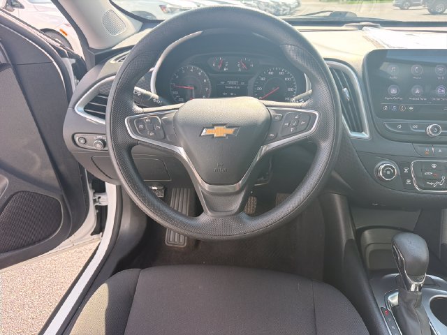Used 2022 Chevrolet Malibu LS FWD image 22