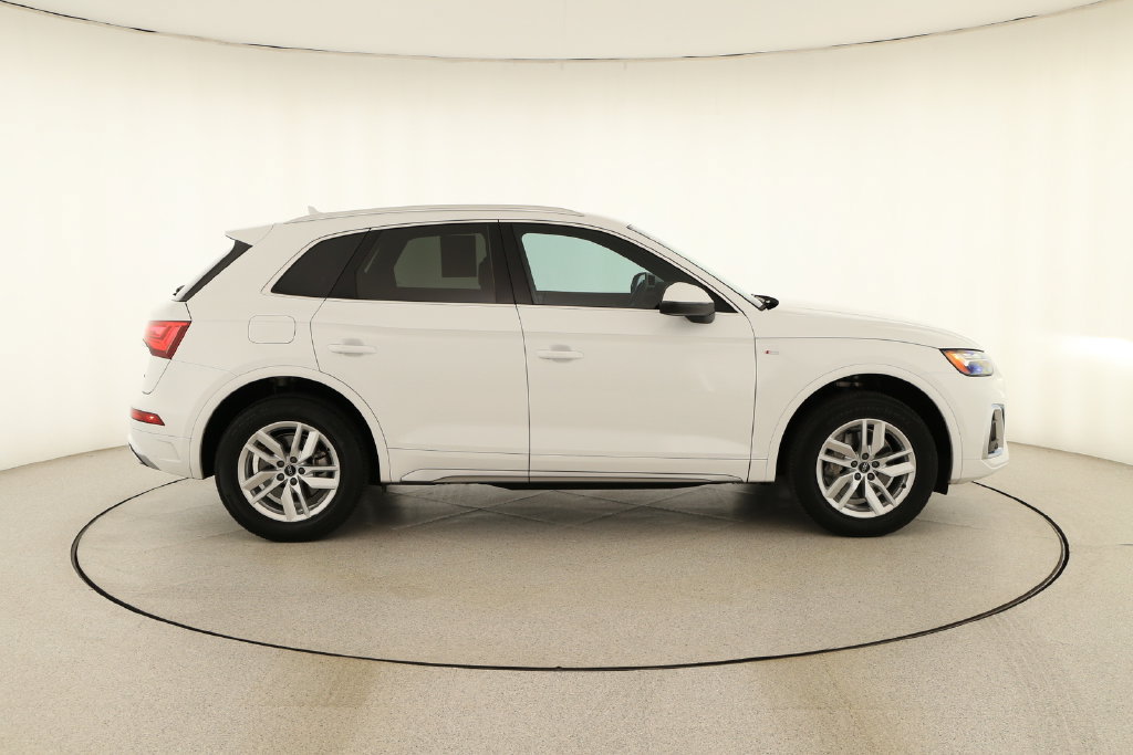 Certified 2024 Audi Q5 2.0T Premium AWD/4WD image 8