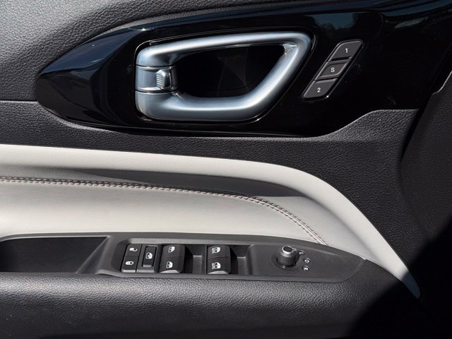 Used 2023 Jeep Compass Limited AWD/4WD image 15