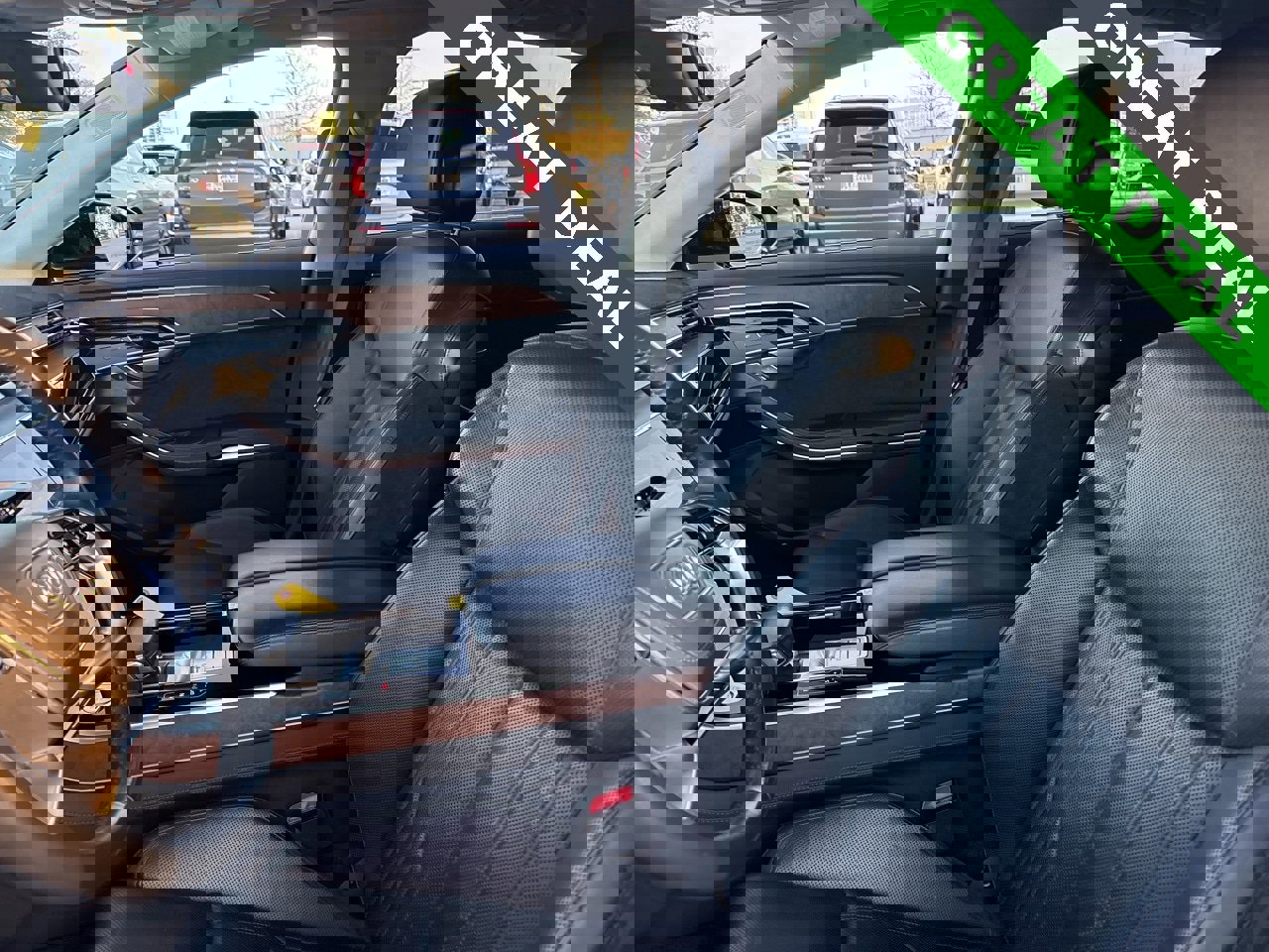 Used 2019 Audi A8 L 3.0T w/ Luxury Package image 16