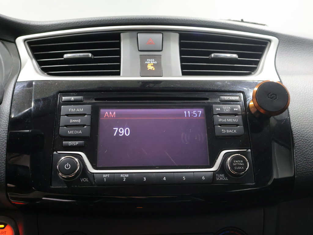 Used 2017 Nissan Sentra SV FWD image 24