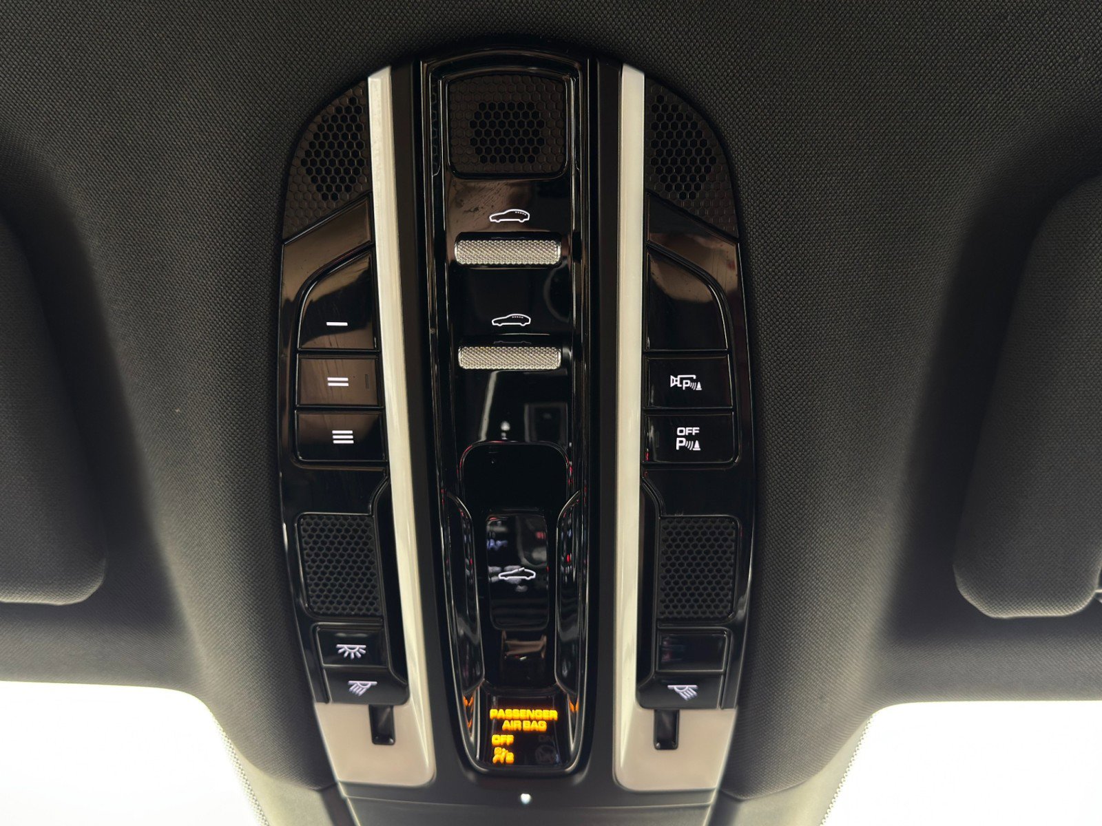 Used 2019 Porsche Panamera 4 Executive w/ Premium Package Plus image 34