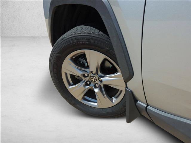 Used 2023 Toyota RAV4 XLE w/ Convenience Package FWD image 10