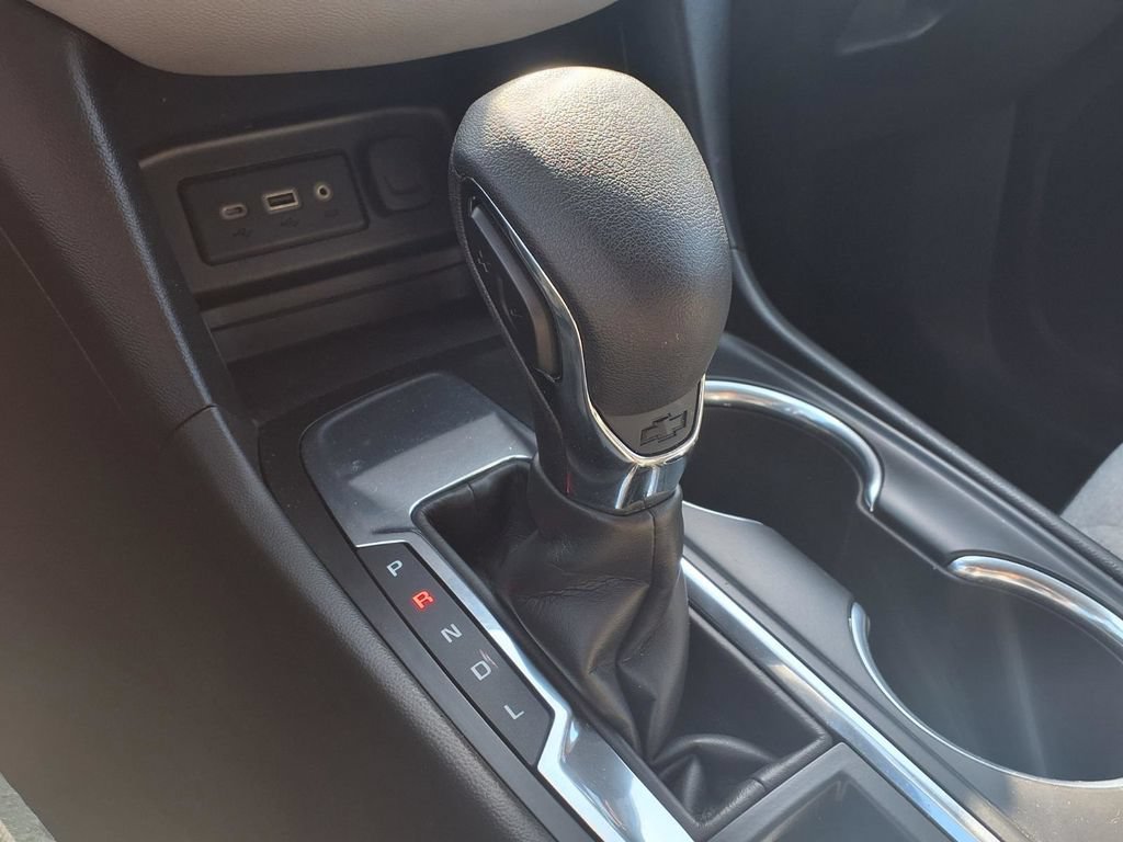 Used 2023 Chevrolet Equinox LS w/ LS Convenience Package FWD image 8