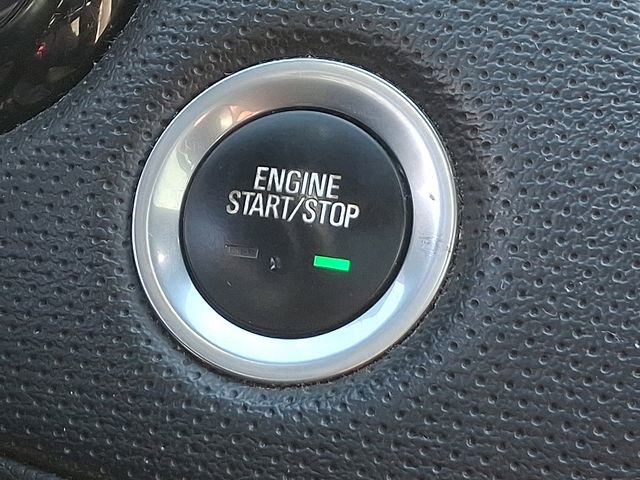 Used 2017 Cadillac XT5 Luxury w/ Driver Awareness Package image 26