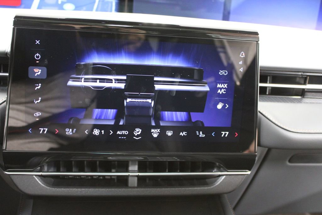 New 2025 Lincoln Nautilus Premier w/ Equipment Group 102A image 53