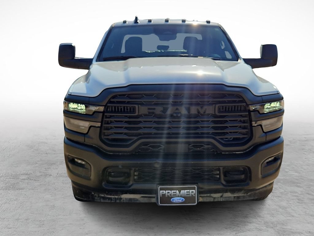 Used 2026 RAM 3500 Tradesman AWD/4WD image 3