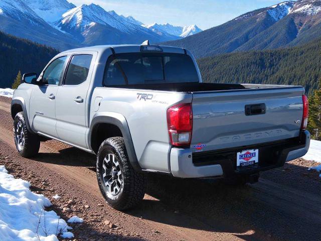 Used 2019 Toyota Tacoma TRD Off-Road image 4