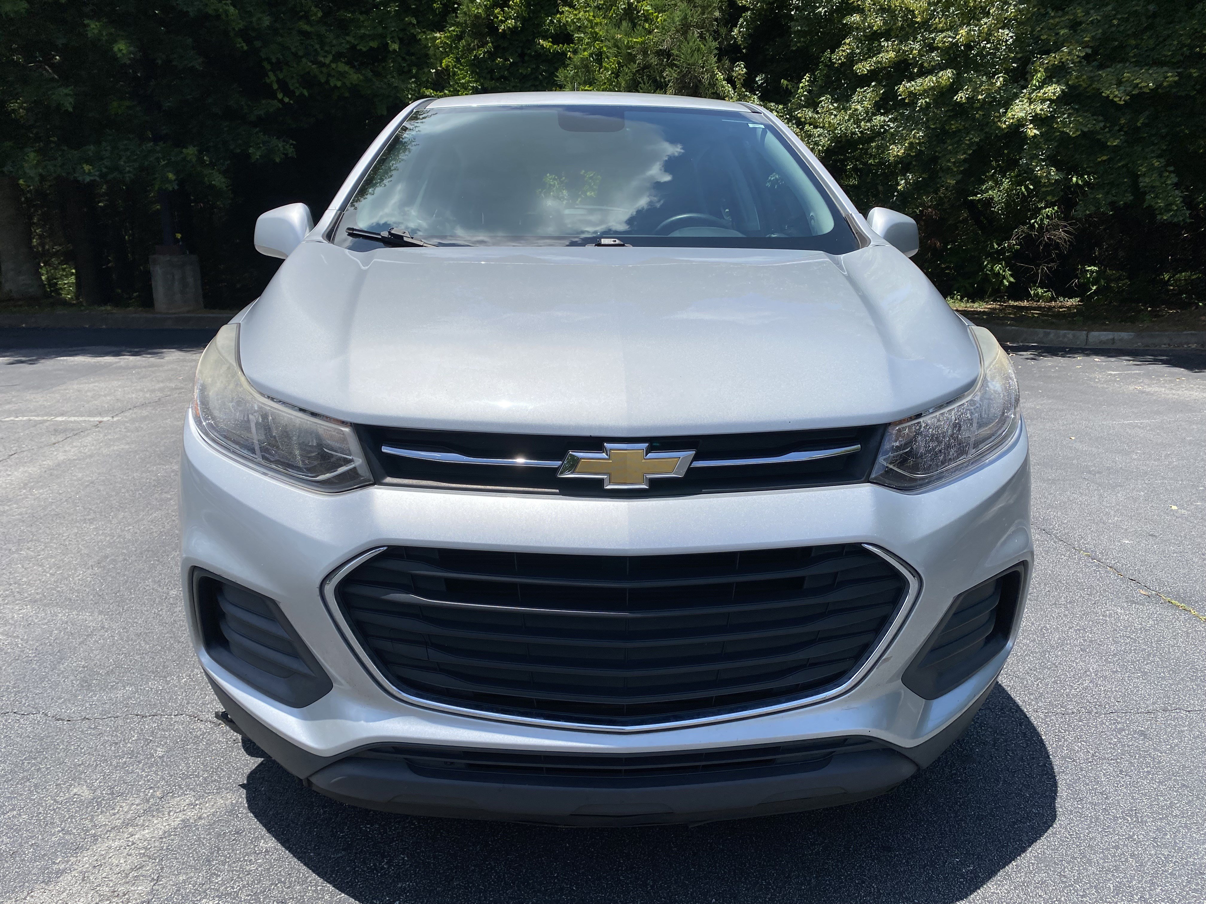 Used 2018 Chevrolet Trax LS FWD image 3