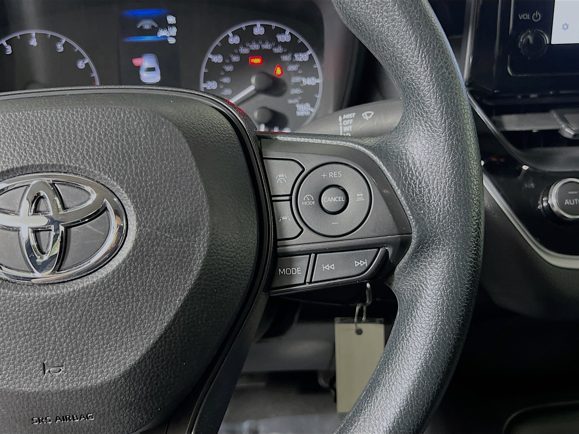 Used 2024 Toyota Corolla LE FWD image 20