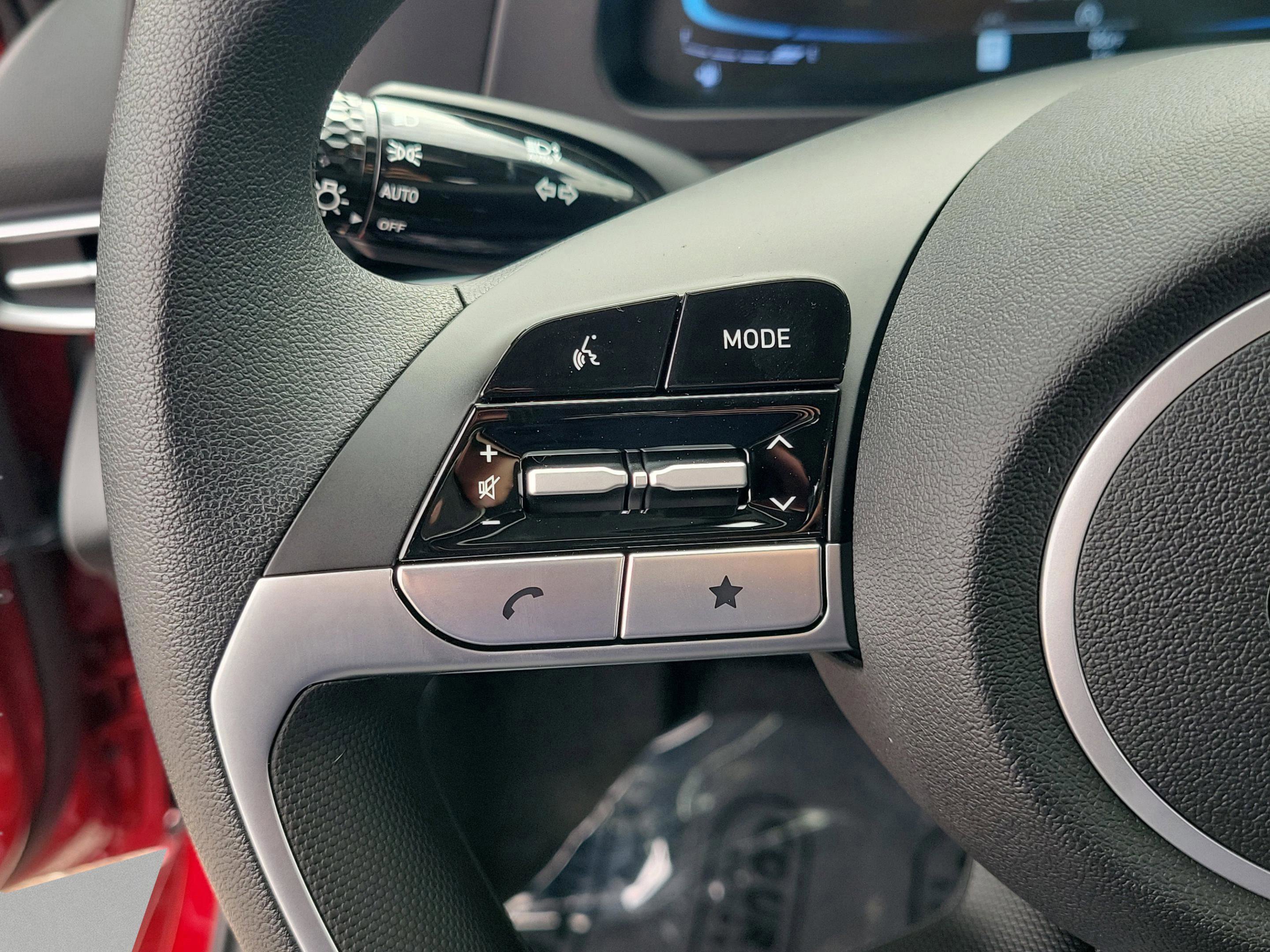 New 2026 Hyundai Elantra SE image 7