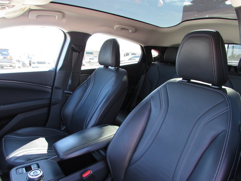 Used 2022 Ford Mustang Mach-E Premium RWD image 7
