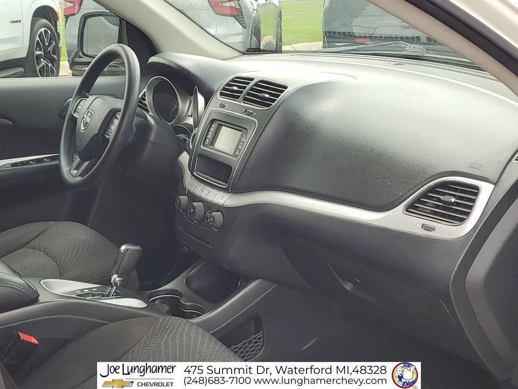 Used 2019 Dodge Journey SE w/ Blacktop Package FWD image 28