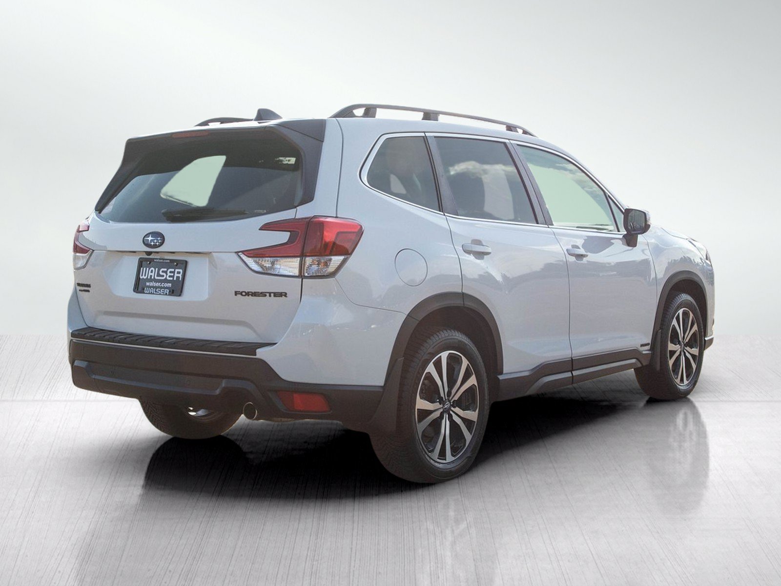 Used 2024 Subaru Forester Limited AWD/4WD image 6