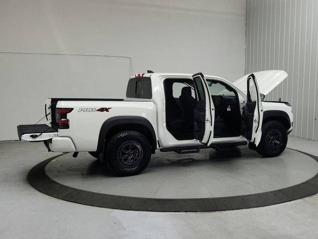 New 2026 Nissan Frontier PRO-4X w/ Pro-4x Convenience Package image 15