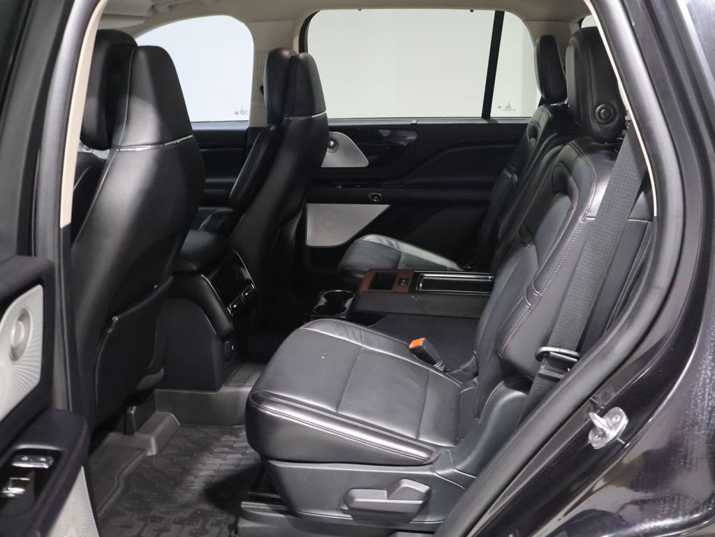 Used 2020 Lincoln Aviator Reserve w/ Equipment Group 202A AWD/4WD image 18