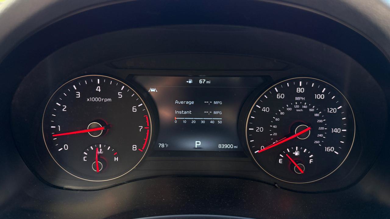 Used 2018 Kia Cadenza Technology FWD image 14