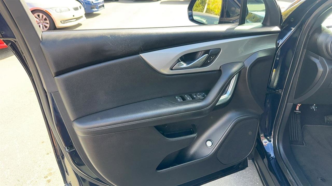 Used 2020 Chevrolet Blazer LT image 24