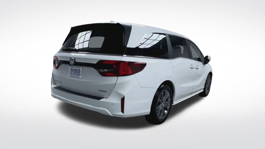 New 2026 Honda Odyssey Touring image 8