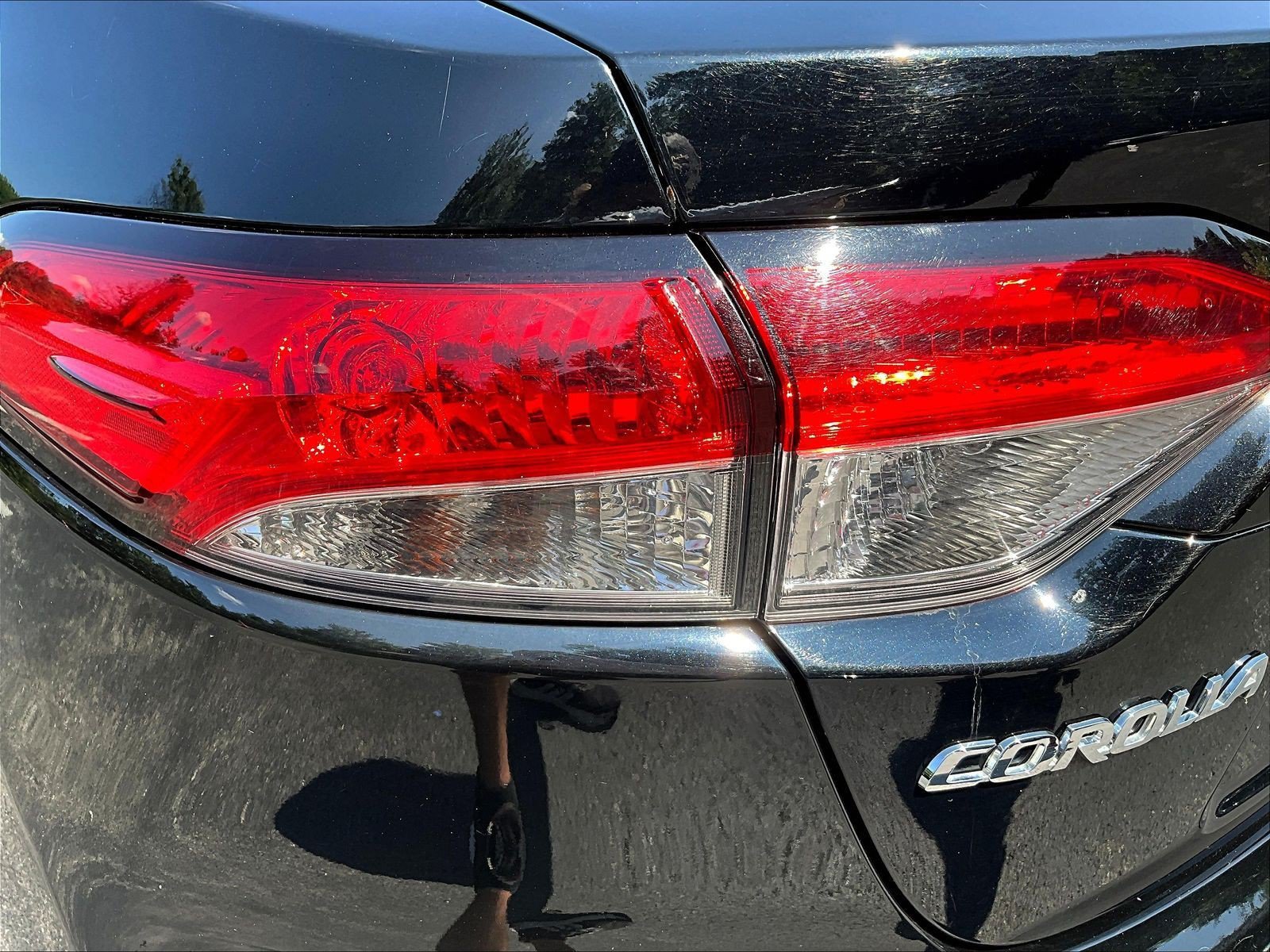 Used 2024 Toyota Corolla LE FWD image 23
