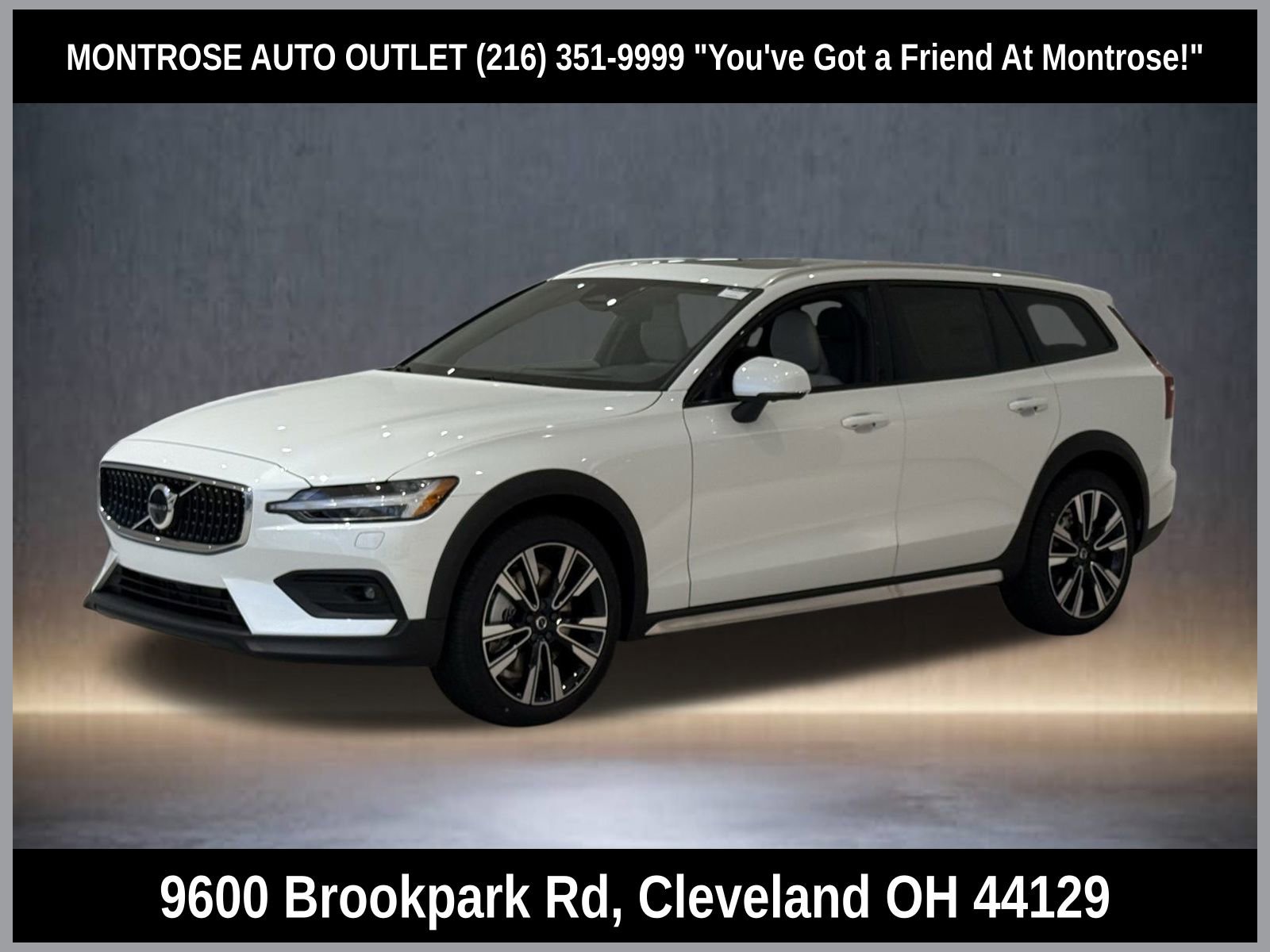 New 2026 Volvo V60 B5 Cross Country Ultra w/ Protection Package Premier image 1