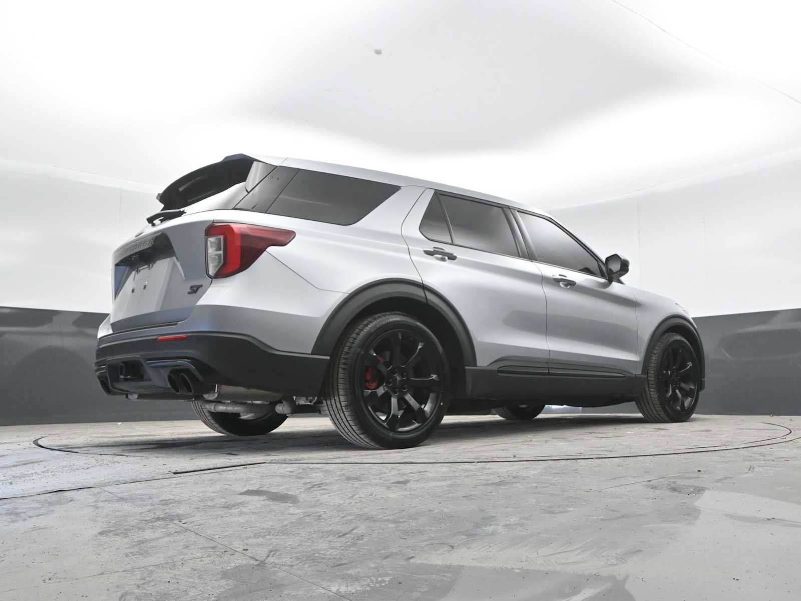 Used 2022 Ford Explorer ST w/ ST High-Performance Pack image 53