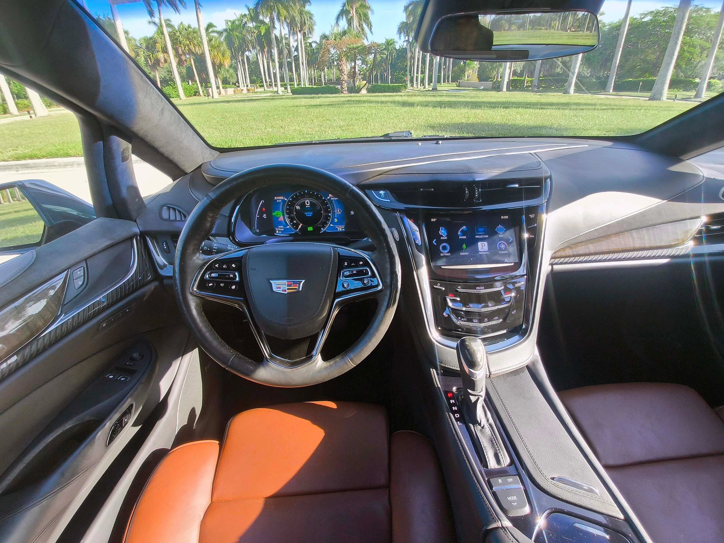 Used 2016 Cadillac ELR FWD image 7