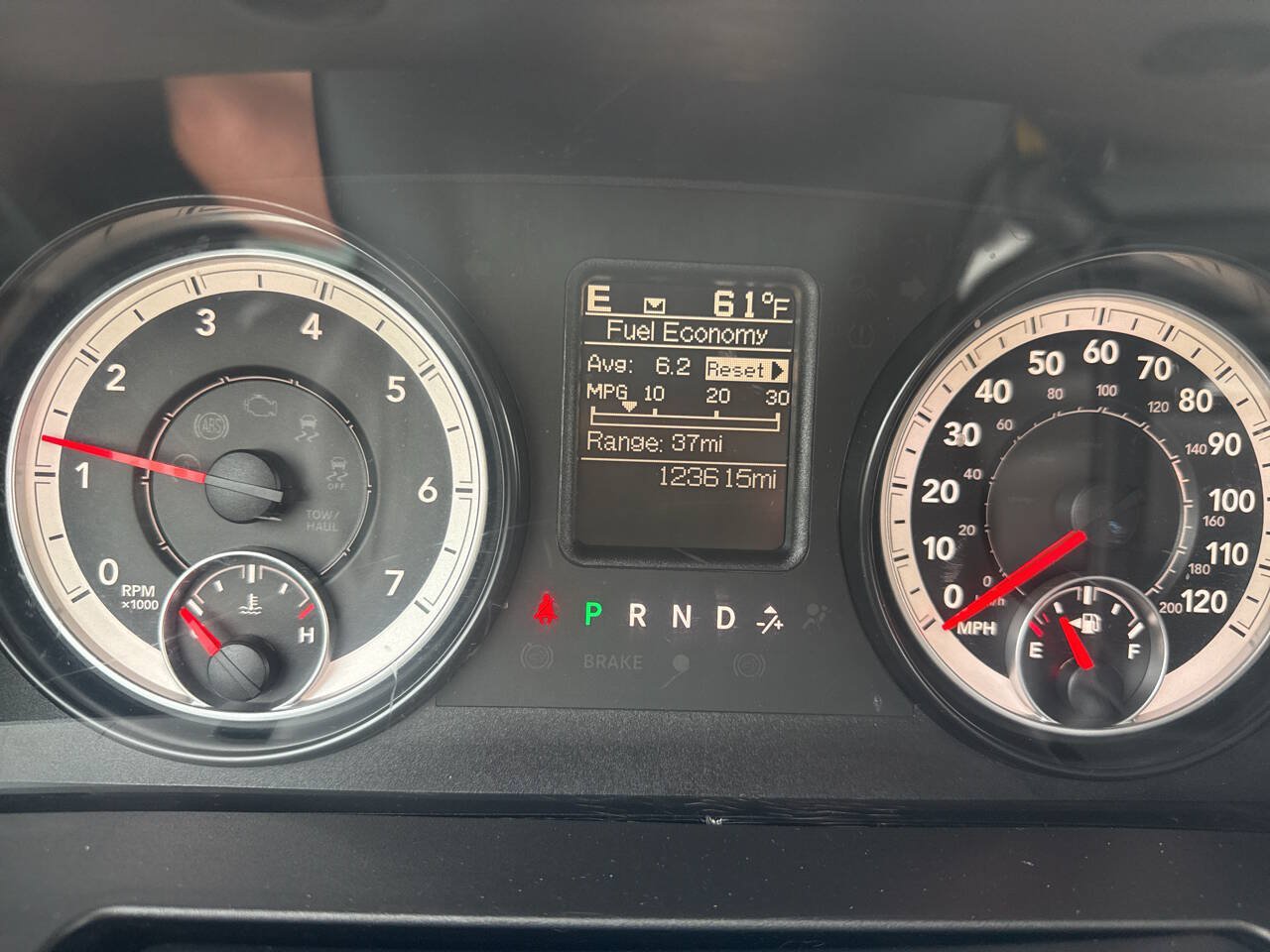 Used 2017 RAM 1500 ST w/ SXT Appearance Group AWD/4WD image 26
