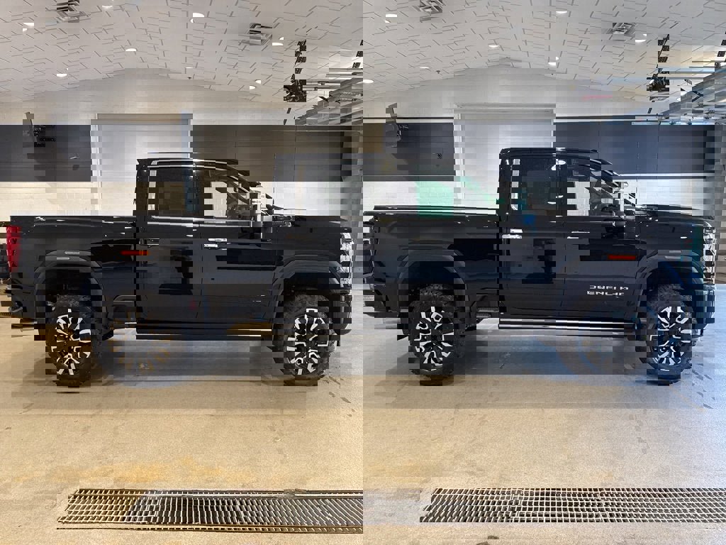 New 2026 GMC Sierra 3500 Denali Ultimate image 5