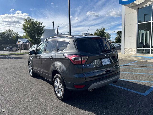 Used 2017 Ford Escape SE w/ SE Leather Comfort Package AWD/4WD image 6