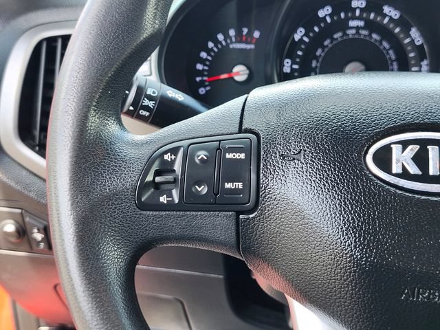Used 2012 Kia Sportage LX FWD image 25