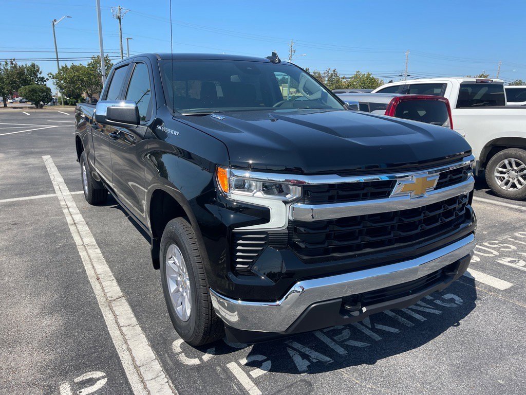 New 2026 Chevrolet Silverado 1500 LT w/ Leather Package image 3