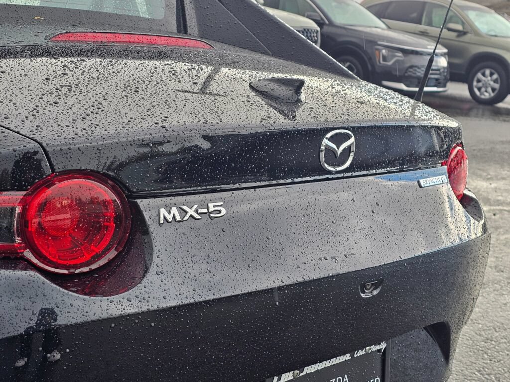 Certified 2021 MAZDA MX-5 Miata RF Grand Touring RWD image 25