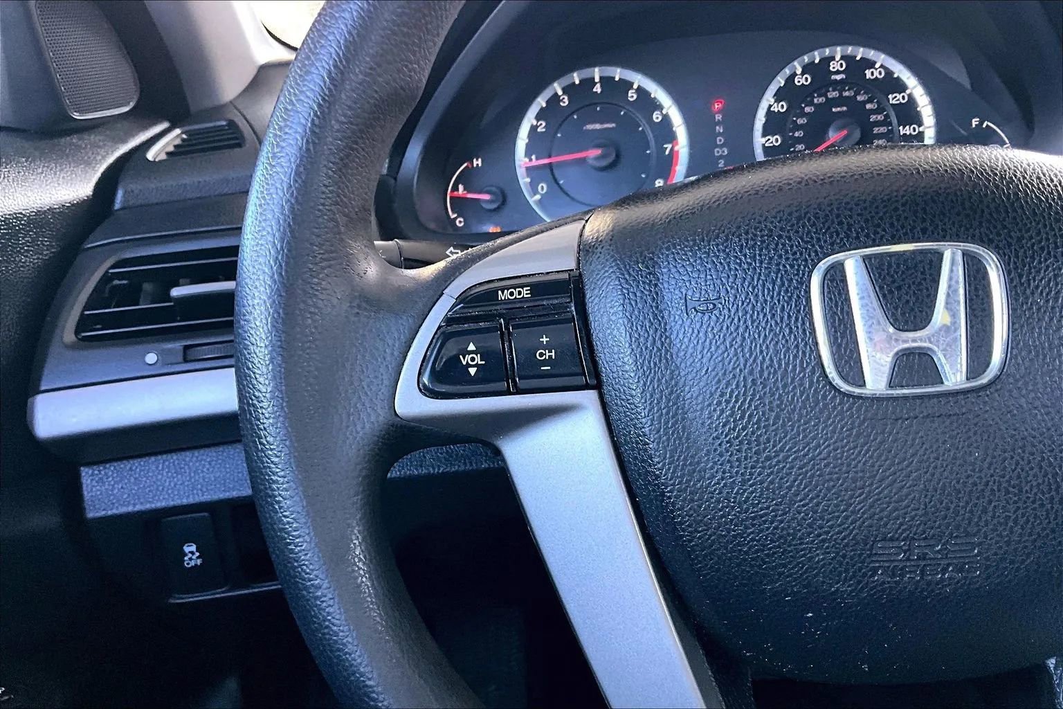 Used 2012 Honda Accord LX image 10