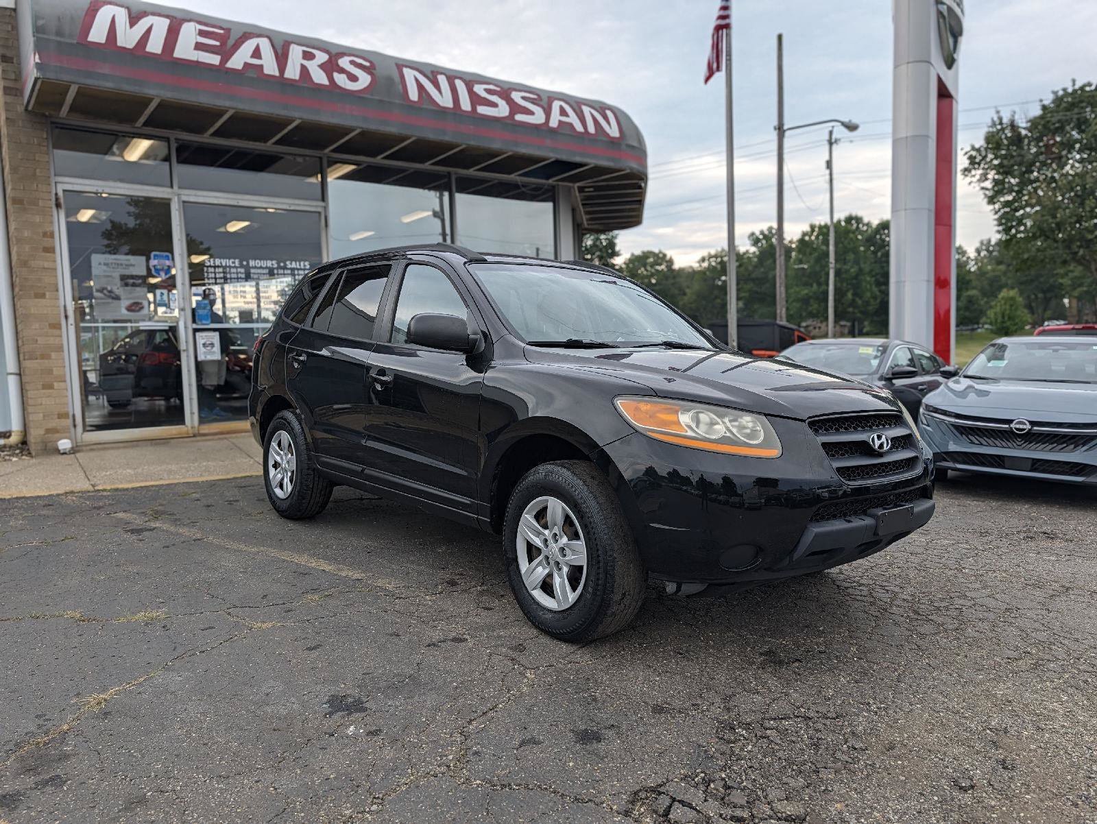Used 2009 Hyundai Santa Fe GLS FWD image 16