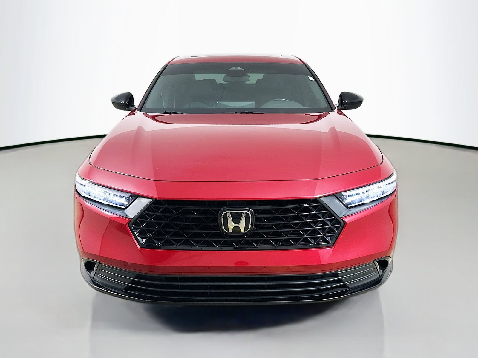 Used 2024 Honda Accord Sport image 2